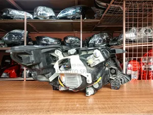 Stingray Lhs Zenon Headlight Complete With Computer Bulbs