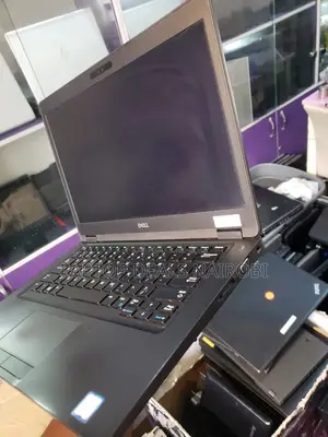 Laptop Dell Latitude 5490 8GB Intel Core I5 SSD 256GB