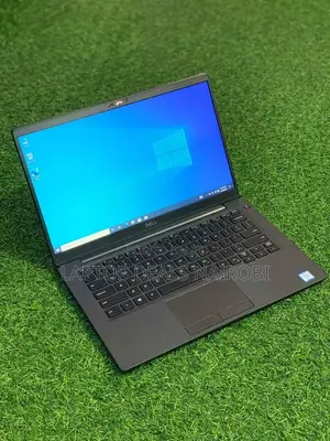 Laptop Dell Latitude 7400 8GB Intel Core I5 SSD 256GB