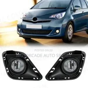 Toyota Ractis 2012-2016 Fog Lights Set
