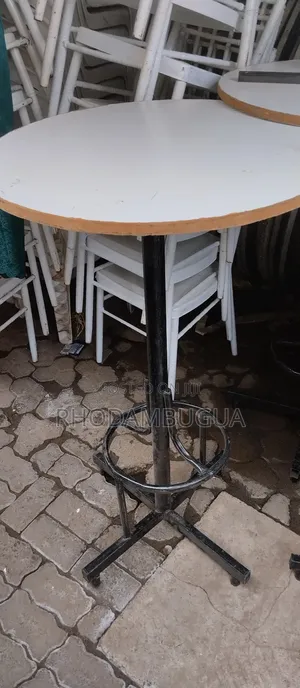 Cocktail Table
