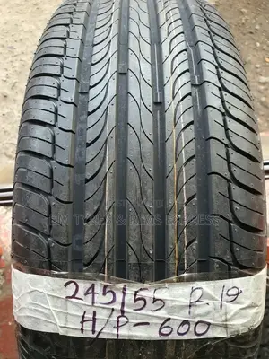 245 /55r19 Maxxis (TAIWAN)