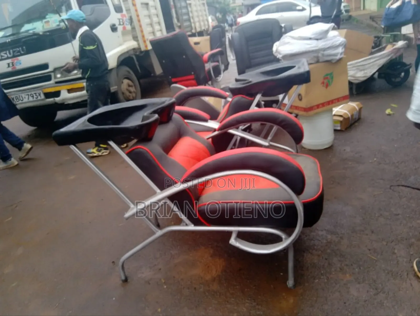 Portable Sink Seats