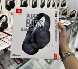 JBL Tune 700BT Headphones New Sealed in a Shop