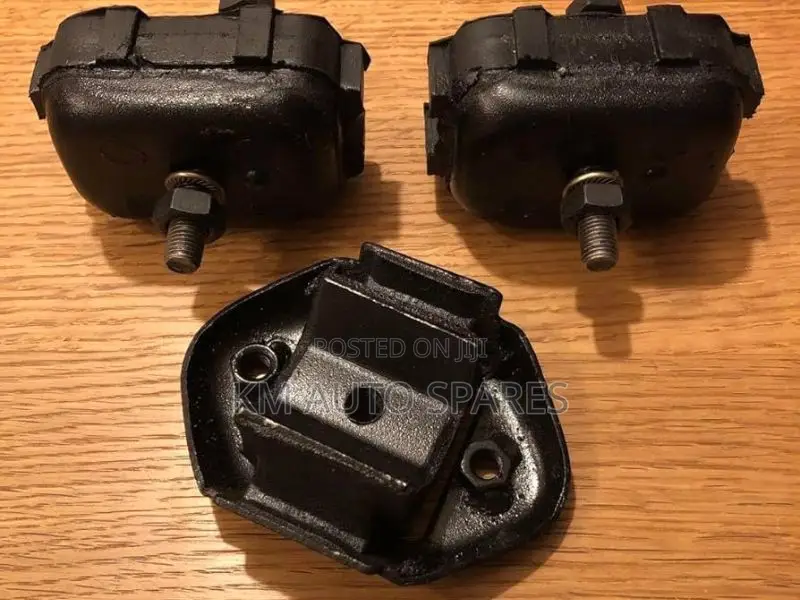 Suzuki Jimny Engine Mount.