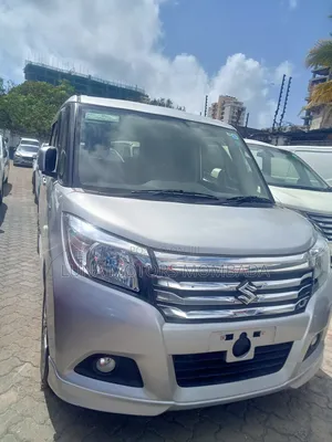 Suzuki Solio 2017 Silver