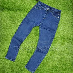 Plain Denim Quality BMW Casual Jeans Available