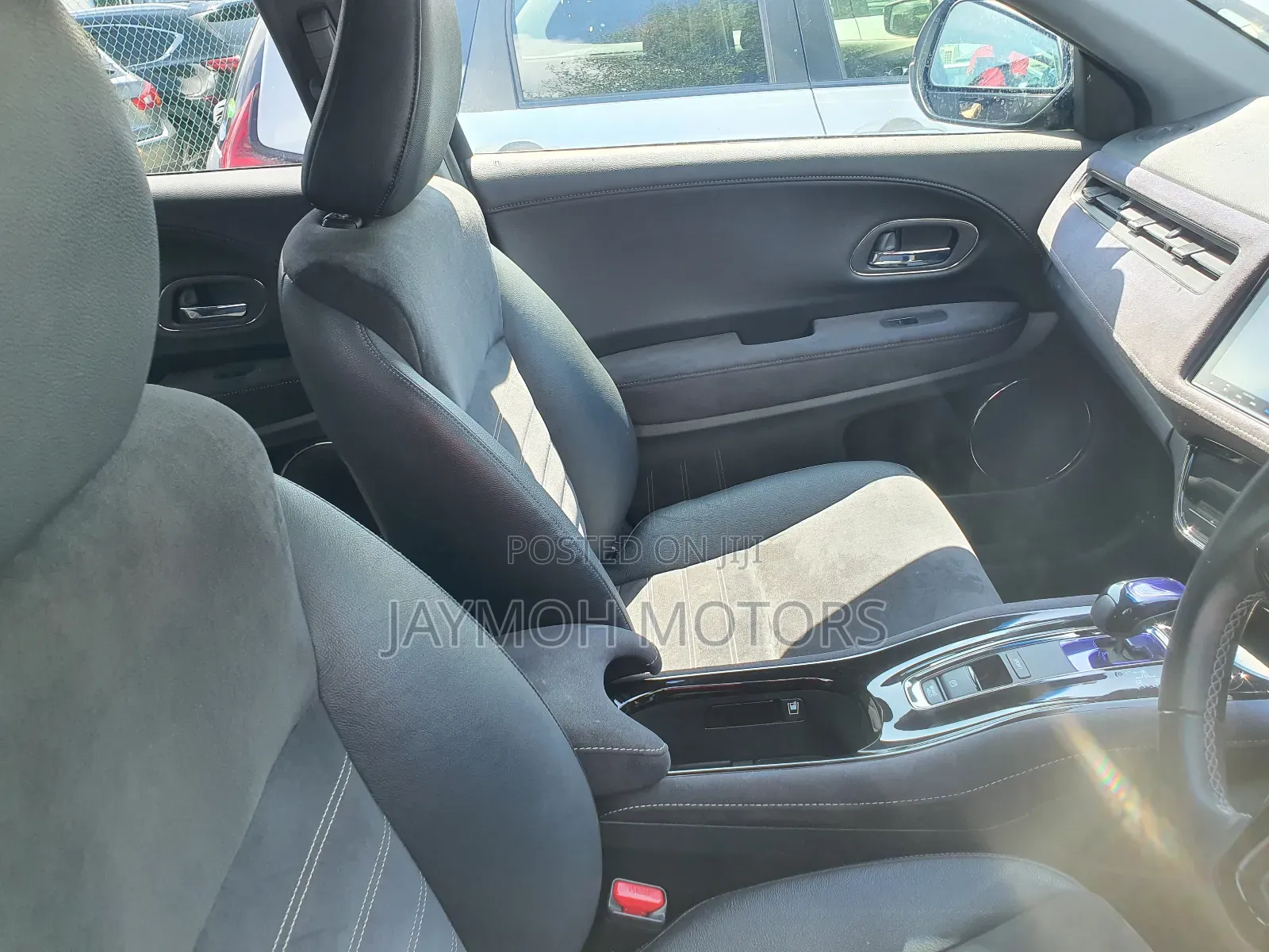 Honda Vezel 2017 Brown