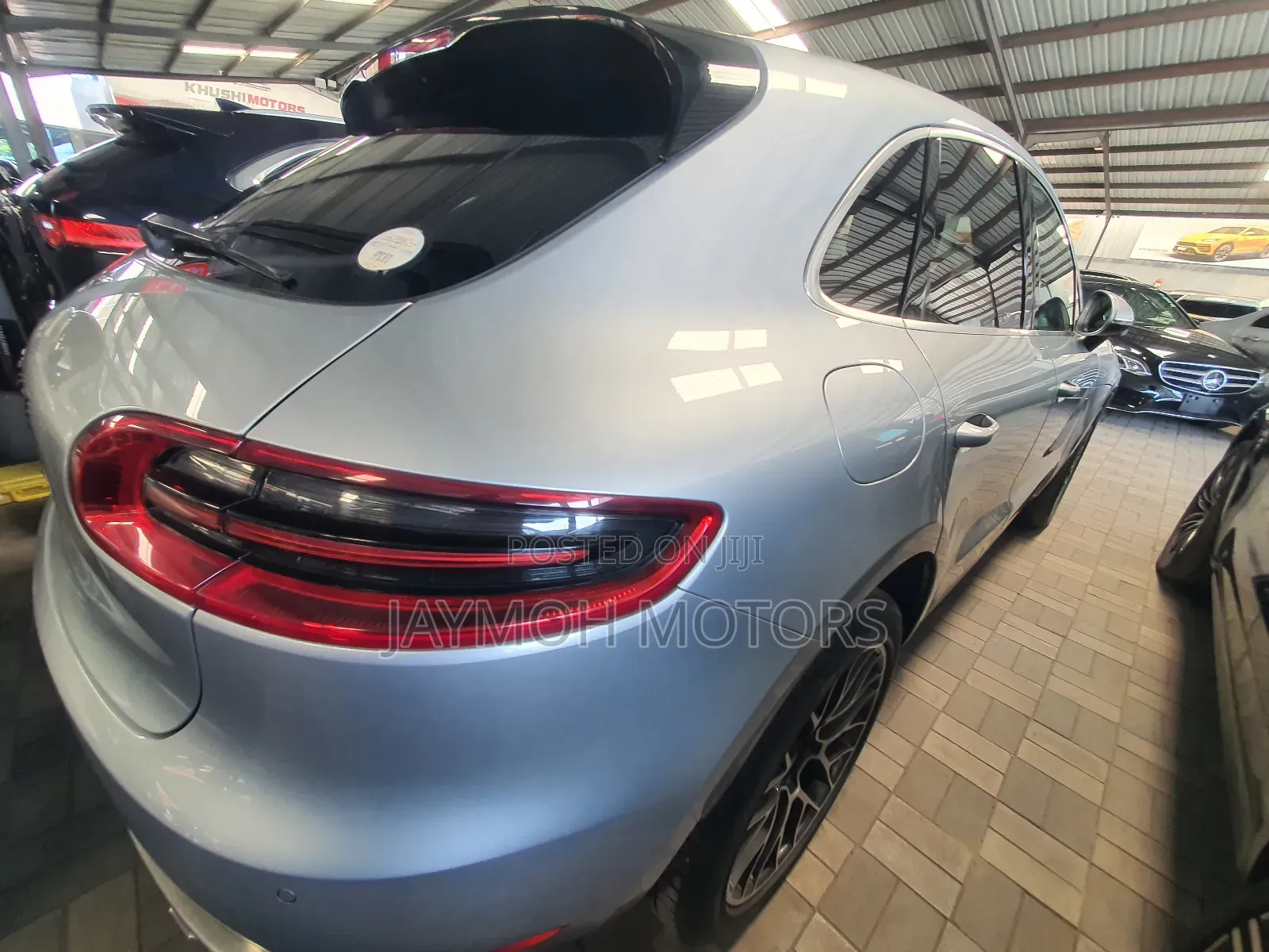 Porsche Cayenne 2017 Silver