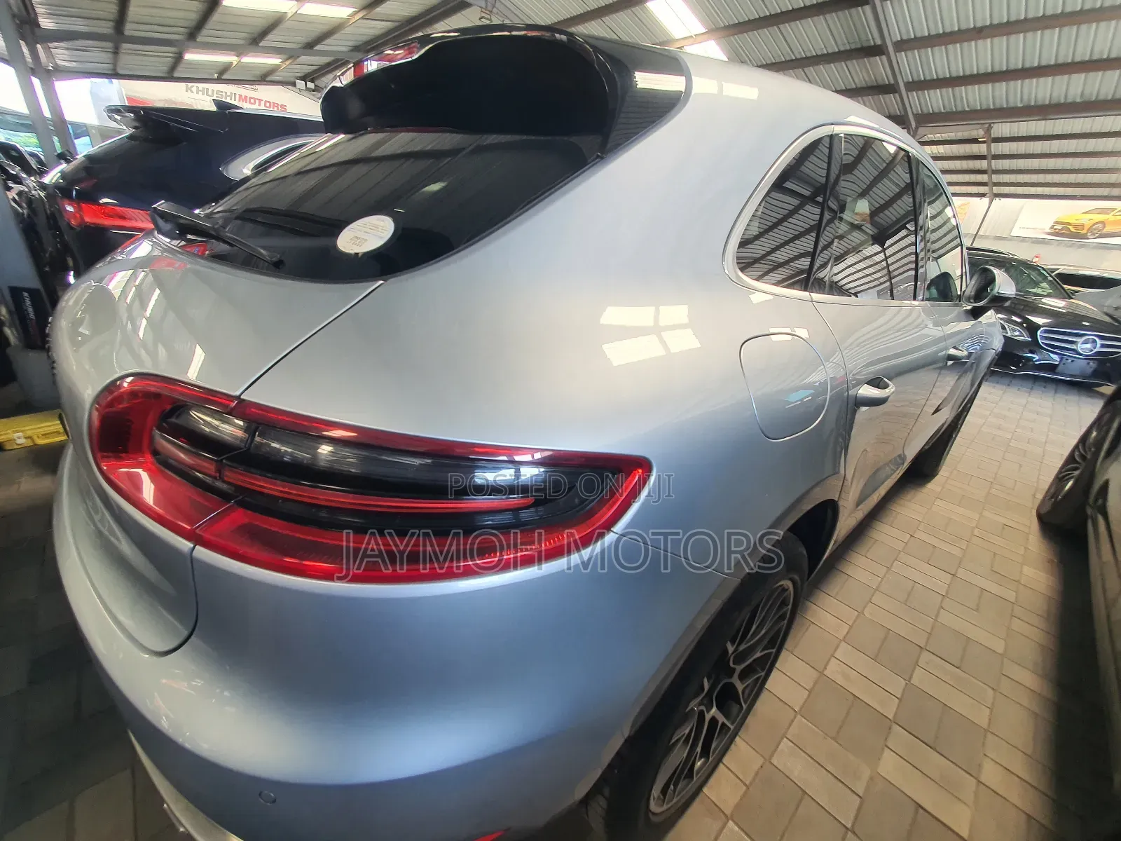 Porsche Cayenne 2017 Silver