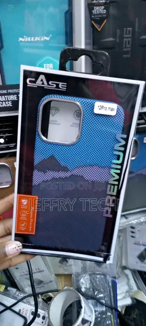 iPhone 11 Casecarbon Fibrewith Mountain View Printed Pattern