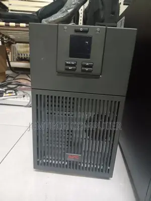 ^APC UPS on-Line SRV 1000va RM 230V With Rail Kit >