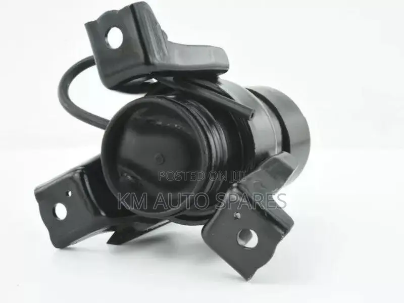 Nissan Teana Engine Mount.
