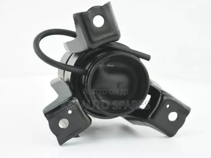 Nissan Teana Engine Mount.