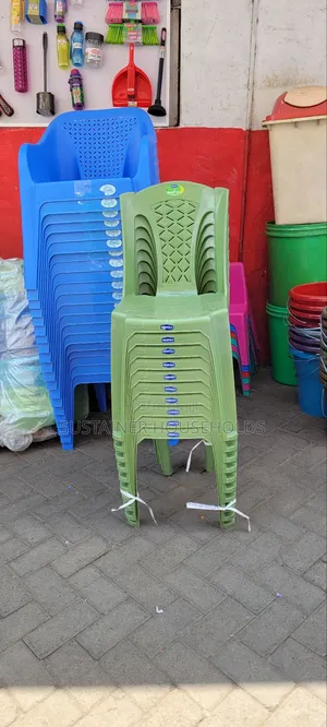Green Chair, Kenchair 2032 Plastic Chairs