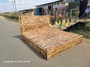 Pallet Beds - 6x6 Pallet Bed With Drawers