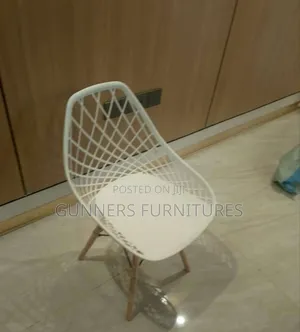 Eames Mesh Chair.