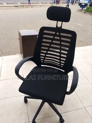 Imported Mesh Headrest Chair