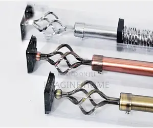 Expandable Window Curtain Rods/Curtains