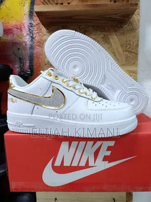 Nola Sneaker S
