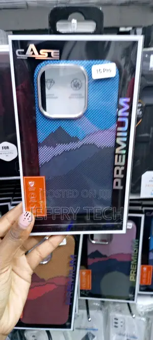 Genuine Carbon Fiber Splicing Case for iPhone 15 Pro