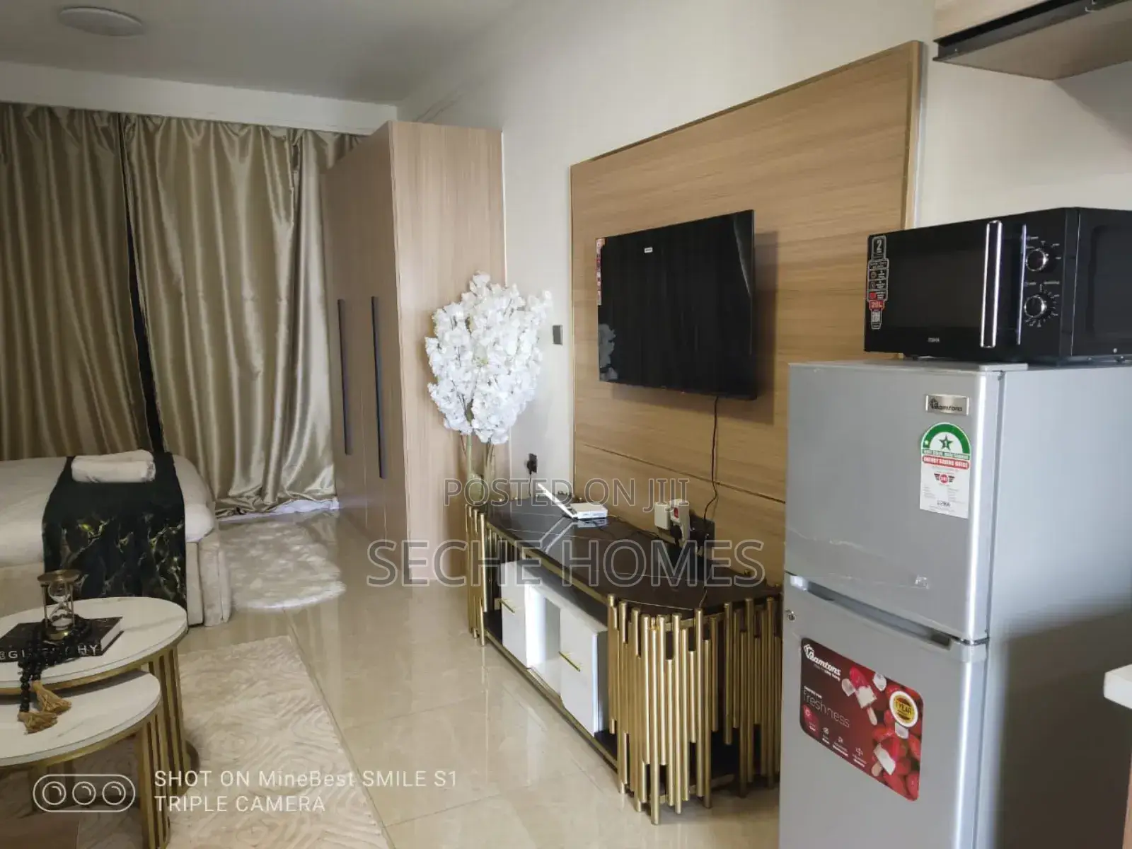 Furnished Studio