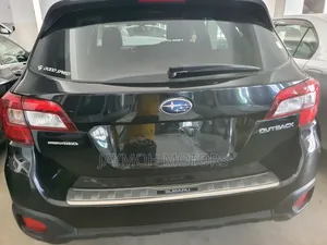 Subaru Outback 2018 Black