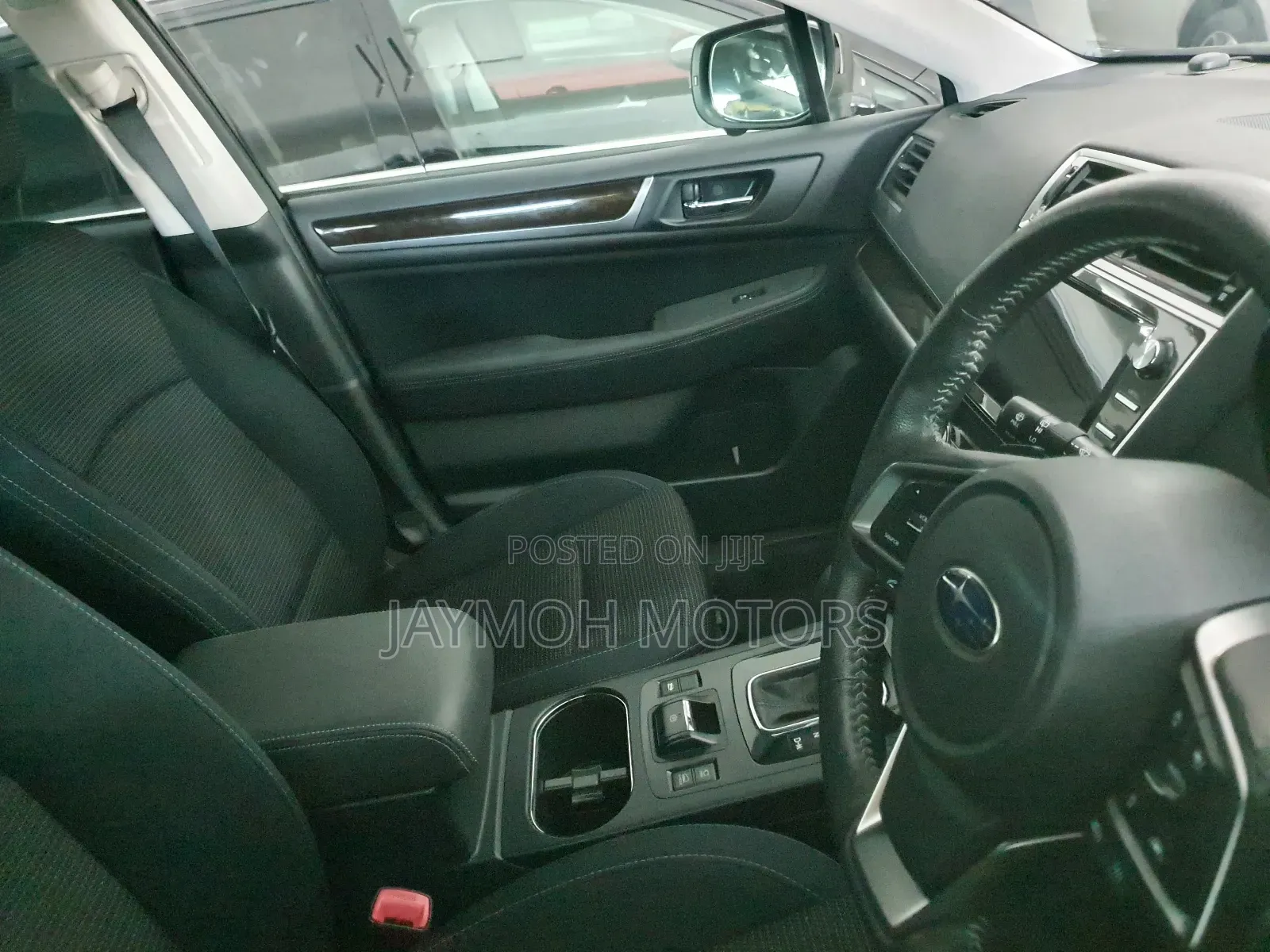 Subaru Outback 2018 Black