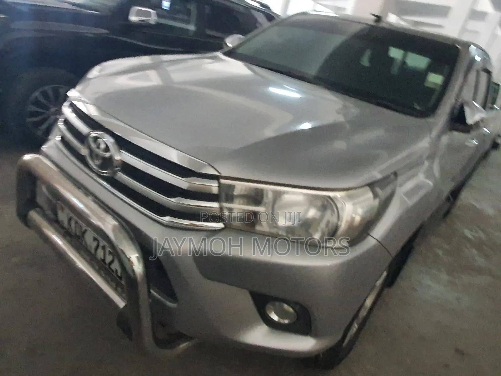 Toyota Hilux 2017 Silver