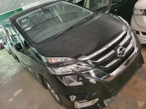 Nissan Serena 2018 Black