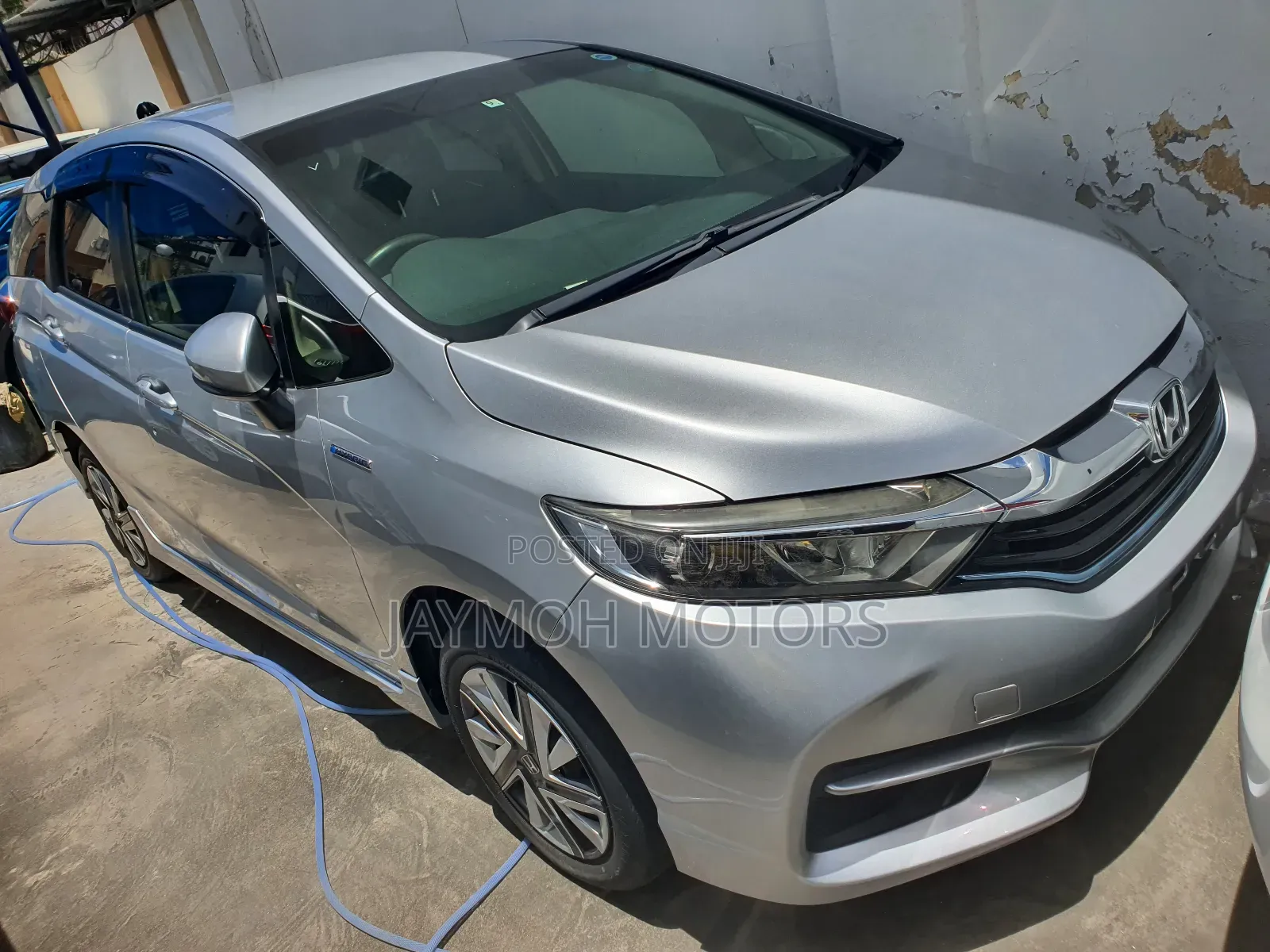 Honda Fit Shuttle 2018 Silver