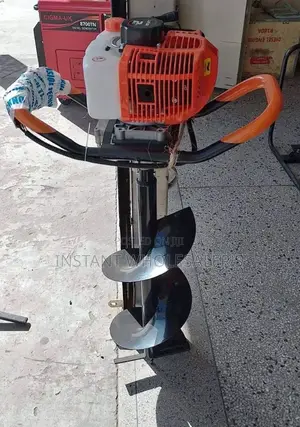Earth Auger 4'stroke Machine