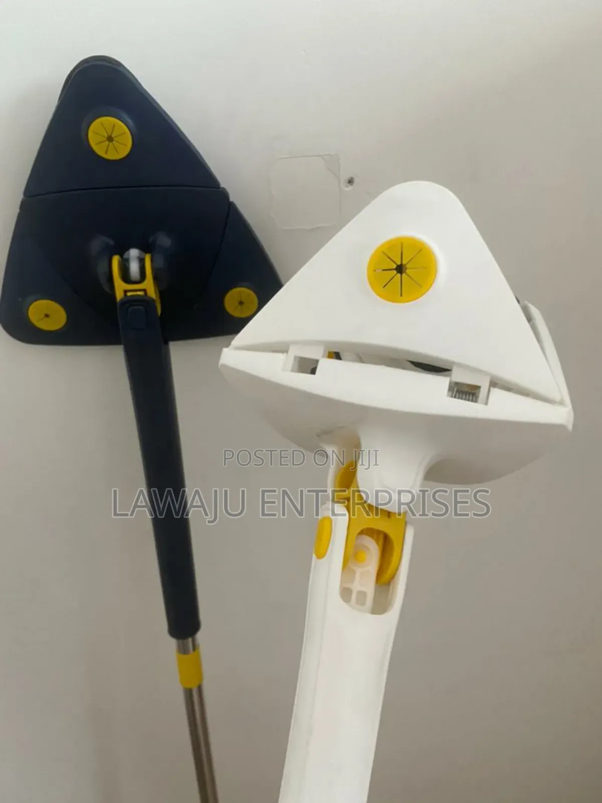 Triangle Squeeze Mop