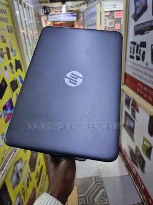 Laptop HP Stream Laptop 4GB Intel Celeron SSD 60GB