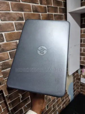 Laptop HP Stream Laptop 4GB Intel Celeron SSD 60GB