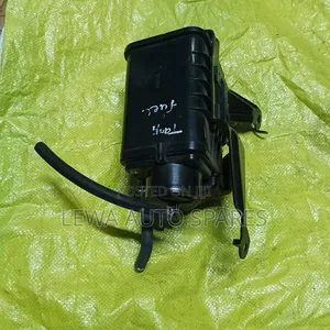 Fuel Tank For Toyota Voxy – Ex Japan – Nairobi Cbd