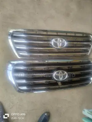 V8 200 Series Grilles