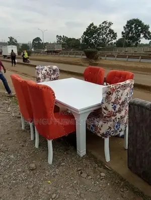 Quality Dining Set 6-Seater