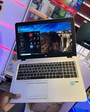 Laptop HP EliteBook 850 G3 8GB Intel Core I5 SSD 256GB