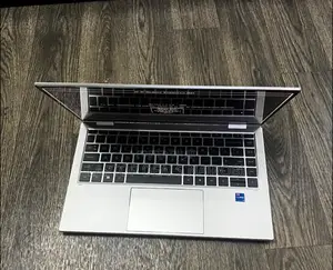 Laptop HP EliteBook 1040 G8 16GB Intel Core I7 SSD 256GB