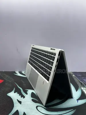 Laptop HP EliteBook 1040 G8 16GB Intel Core I7 SSD 512GB