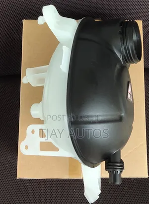 Mercedes-Benz W205 W213 Expansion Tank
