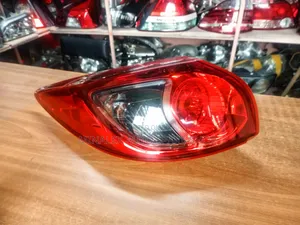 Cx-5 Bulb Type Left Side Body Ex-Japan Tail-Light