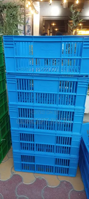 Light Blue Storage Mkate Crates.