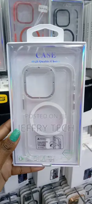 Crystal Clear Case With Metal Camera Protection iPhone 15pro