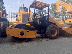 Shantui Road Roller