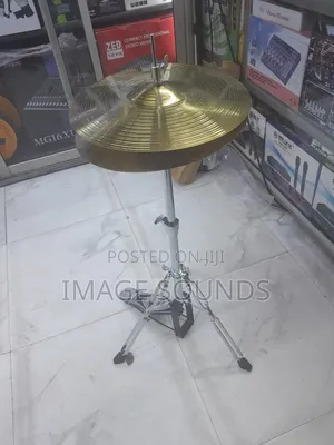 Hihat Cymbals and the Stand