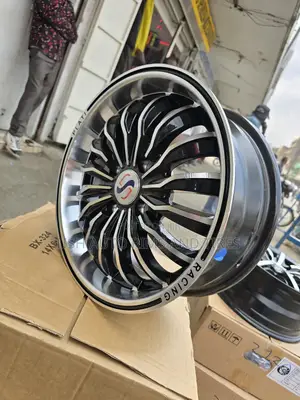 Racing Plat 14 Inch Rims Set