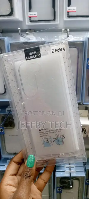 Z Fold 6 Slim Clear Case