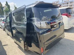 Toyota Vellfire 2017 Black